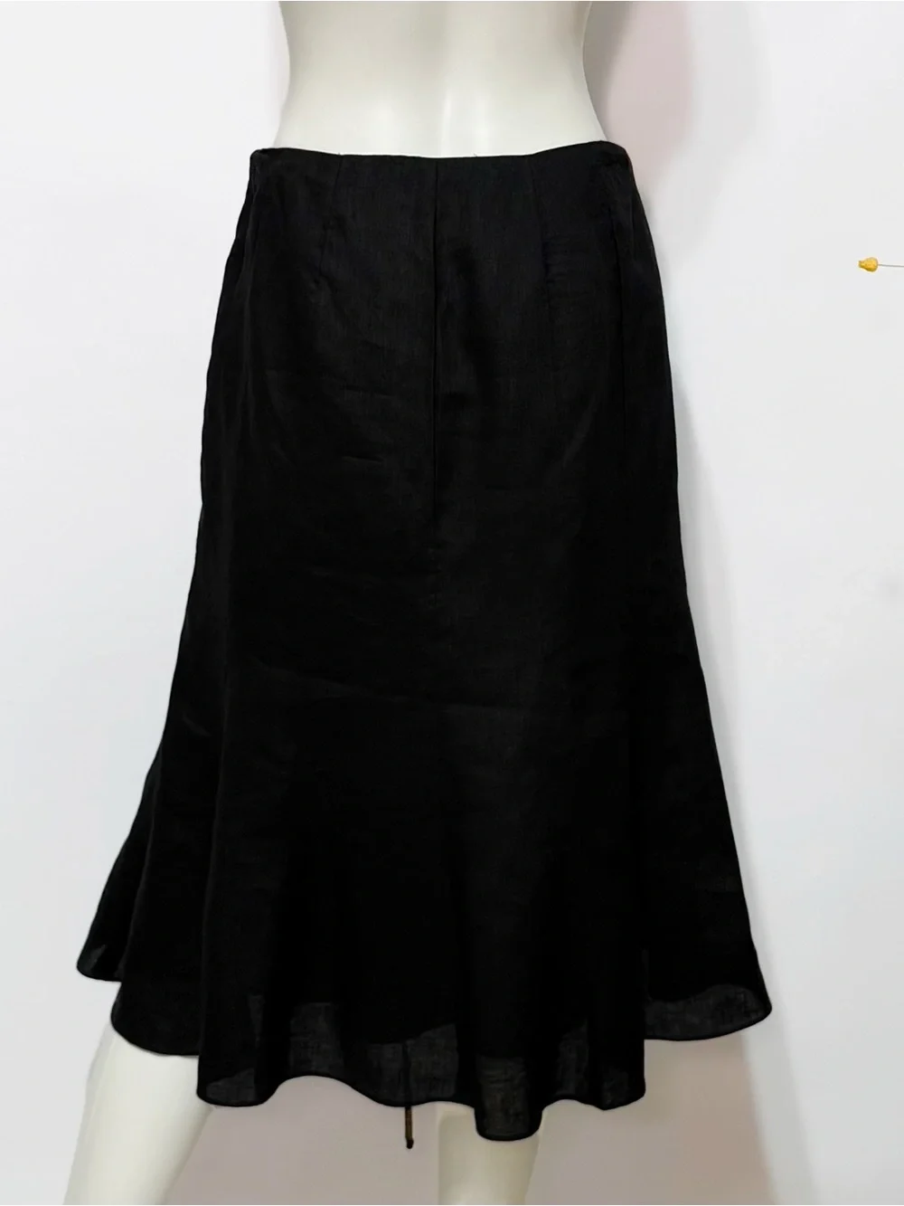 Lauren Ralph Lauren Black Whimsical A-Line Midi Skirt with Flared Hem | Size 4P